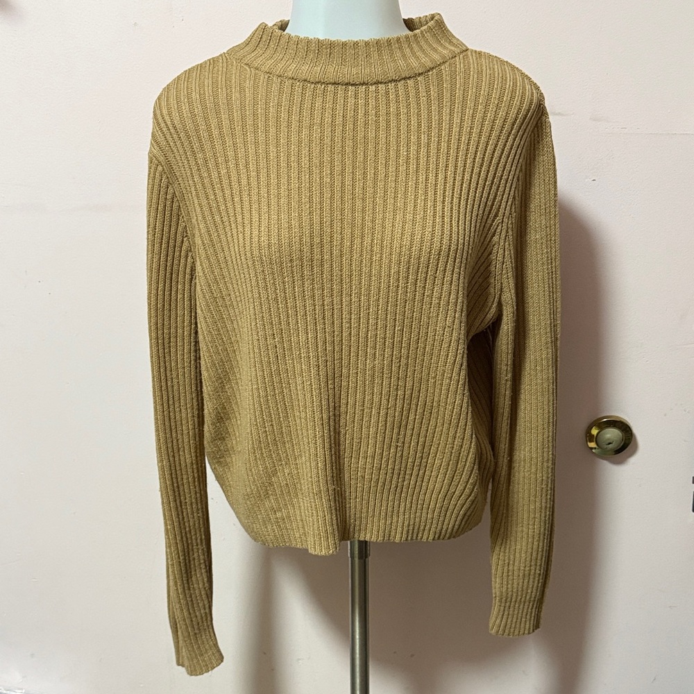 H&M Ribbed Tan Sweater